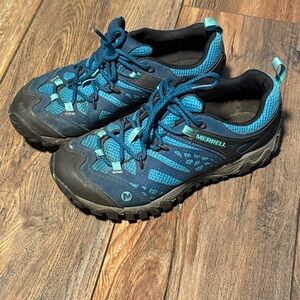 Merrell Trail Shoes size 8